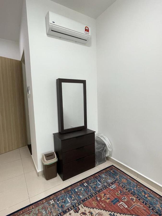 Legasi Kampung Baru Guest House By Rumahrehat Kuala Lumpur Ngoại thất bức ảnh