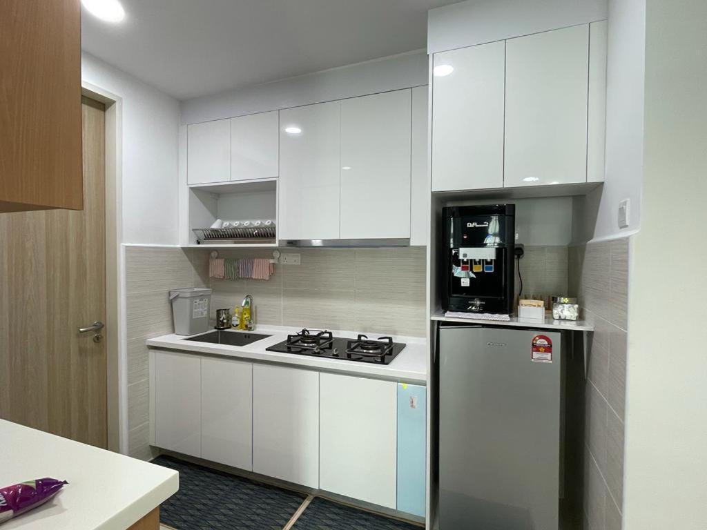 Legasi Kampung Baru Guest House By Rumahrehat Kuala Lumpur Ngoại thất bức ảnh