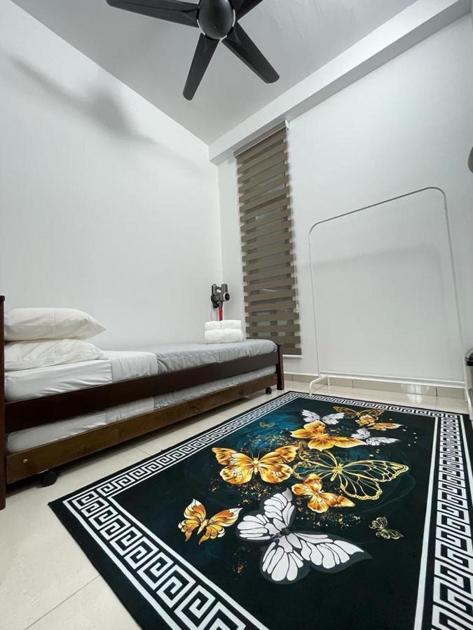 Legasi Kampung Baru Guest House By Rumahrehat Kuala Lumpur Ngoại thất bức ảnh